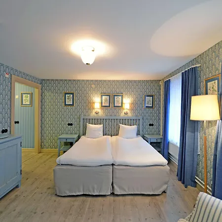 Western Royal 4*