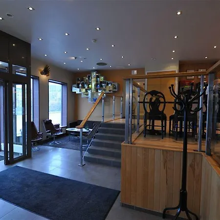 Hotel Western Royal 4*